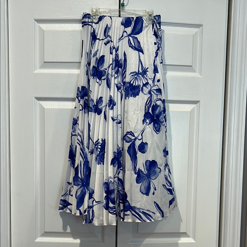 Zara Blue and White Pleated Midi Skirt